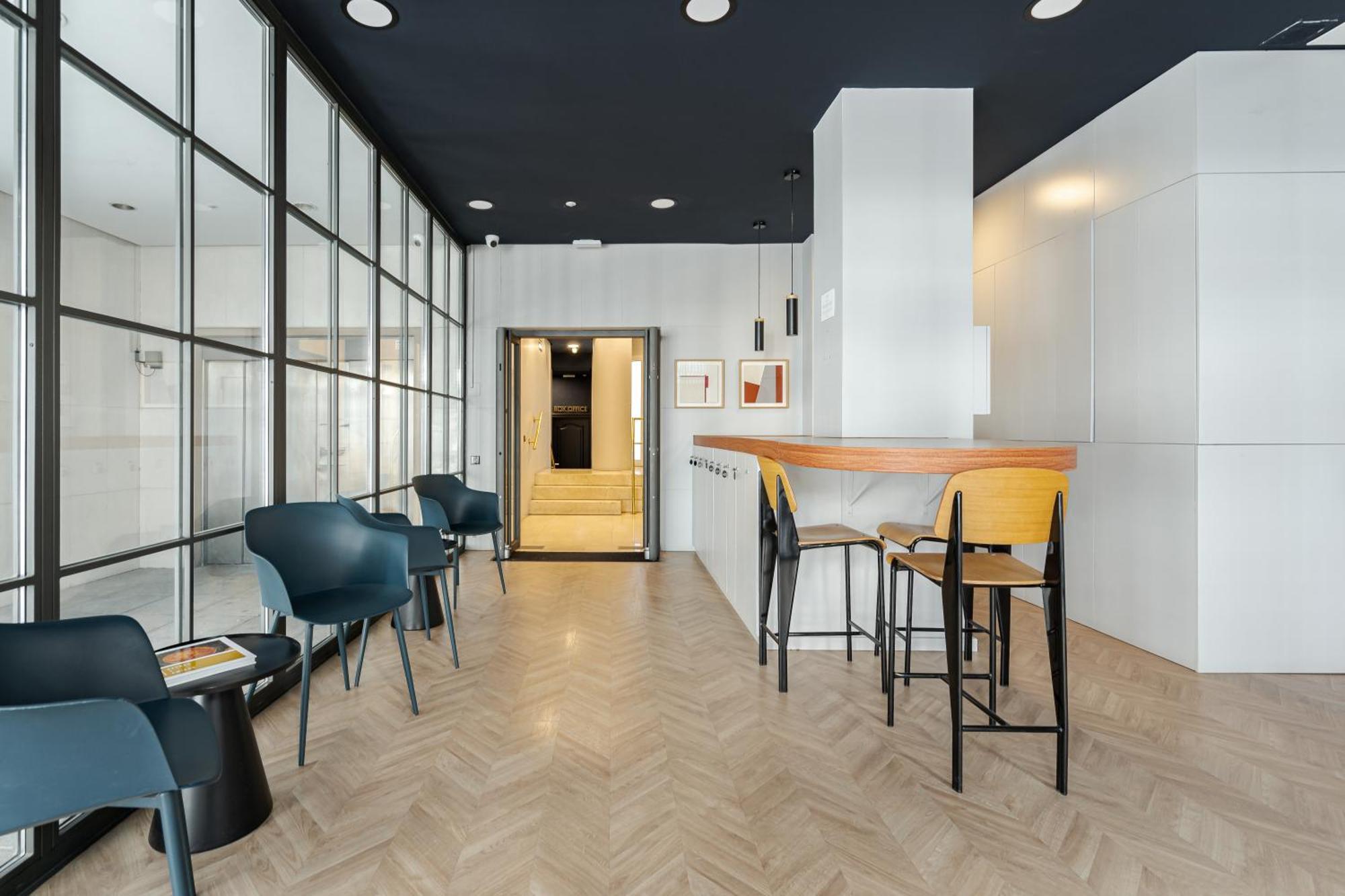 Feelathome Waldorf Suites Apartments Мадрид Екстериор снимка