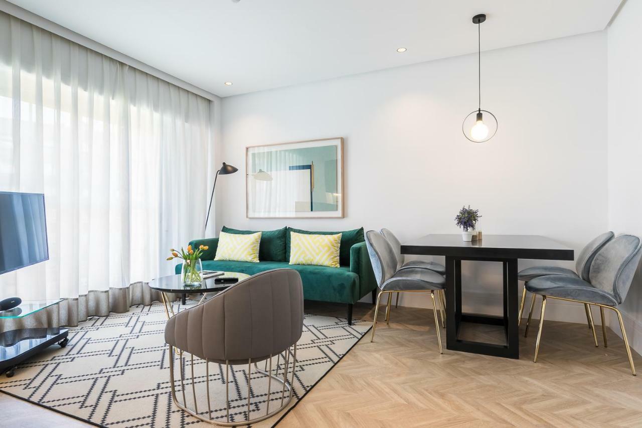 Feelathome Waldorf Suites Apartments Мадрид Екстериор снимка